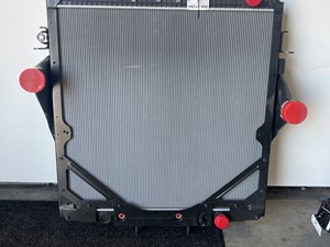 NTO 2011-2017 Freightliner Coronado Radiator (Stock #800-31284)) Part Image