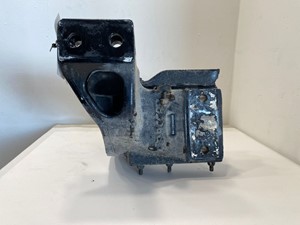 Used 2016 Kenworth T880 Cab Mount (Stock #630-10846)) Part Image