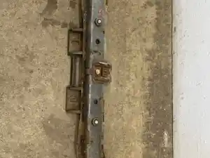 Used 2018 Freightliner Cascadia Hood Hinge (Stock #674-10347)) Part Image