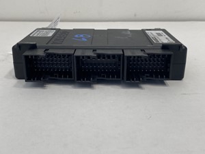 Used 2019 Wabco ABS Modulator Valve (Stock #320-10742)) Part Image