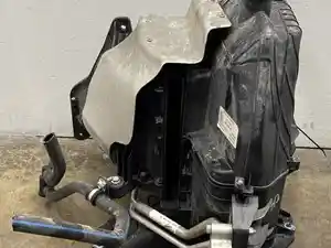 Used 2021 Freightliner Cascadia Heater Core Box Image