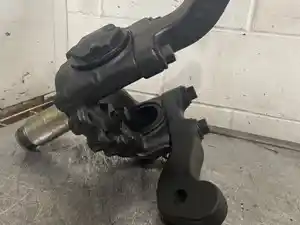 Used Volvo Spindle/Knuckle (Stock #401-19728)) Part Image