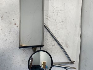 Used White GMC WIA Mirror (Stock #613-14215)) Part Image