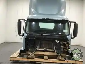 New 2013 VOLVO VNL300 Cab (Stock #381890)) Part Image