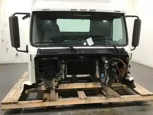 New 2011 VOLVO VNL300 Cab (Stock #617600)) Part Image