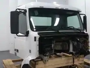 New 2012 VOLVO VNM42T Cab (Stock #723266)) Part Image