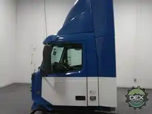 New 2015 VOLVO VNL300 Cab Image