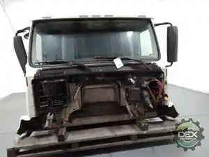 New 2016 VOLVO VNL670 Cab (Stock #681309)) Part Image
