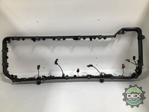 New MACK Valve Cover (Stock #23499500)) Part Image