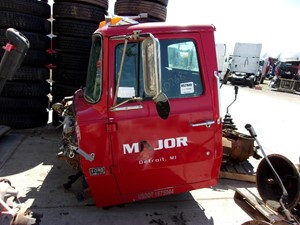 Used 1987 FORD LTL9000 Cab (Stock #103514)) Part Image