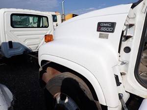 Used 1998 GMC - MEDIUM C7500 Hood (Stock #102684)) Part Image