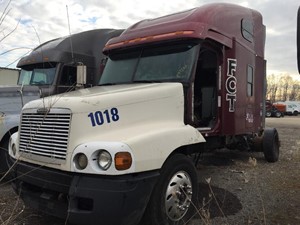 Used 2001 FREIGHTLINER CST120 CENTURY Hood (Stock #82657)) Part Image