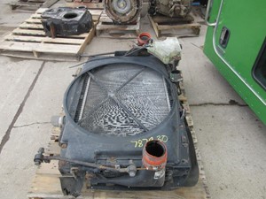Used 2009 PETERBILT 335 Radiator (Stock #103714)) Part Image