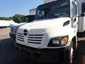 Used 2005 HINO 268 Hood (Stock #104850)) Part Image