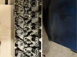Used CUMMINS X15 Head Image