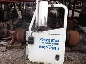 Used Door (Stock #104907)) Part Image