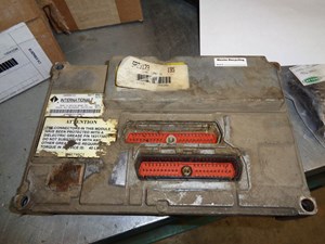 Used International DT466 HT ECM (Stock #US 1833341C1)) Part Image