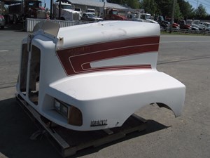 Used 1994 Kenworth T600 Hood Image