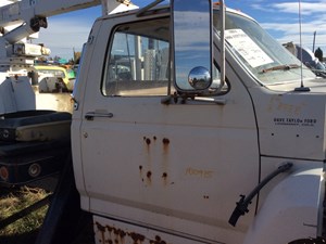 Used 1985 Ford F600 Door (Stock #100915-5)) Part Image