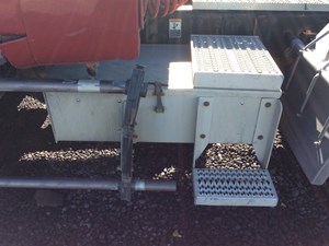 Used 2007 Peterbilt 387 Battery Box (Stock #102215-8)) Part Image
