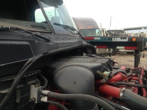 2013 Freightliner Cascadia Air Cleaners (Stock #90916-4) Part Image