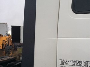 Used 2014 Volvo VNL780 Sleeper Fairing (Stock #120415-5)) Part Image