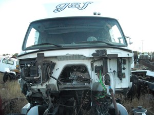 Used 2001 Sterling L9500 Cab Image