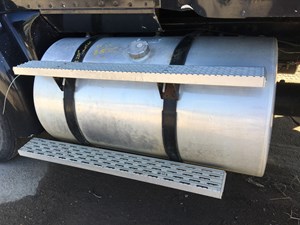Used 1998 International 9200 Fuel Tank (Stock #P-235)) Part Image