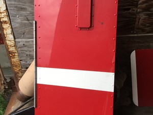 Used 2007 Peterbilt 379 Sleeper Part (Stock #P-183)) Part Image