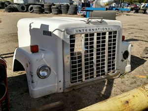 Used International 4300 TRANSTAR Hood (Stock #P-298)) Part Image