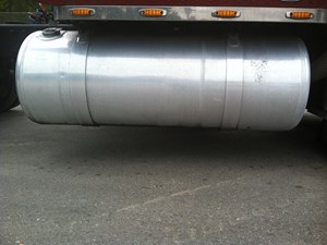 Used 1997 Peterbilt 379 Fuel Tank (Stock #SV-4-6)) Part Image