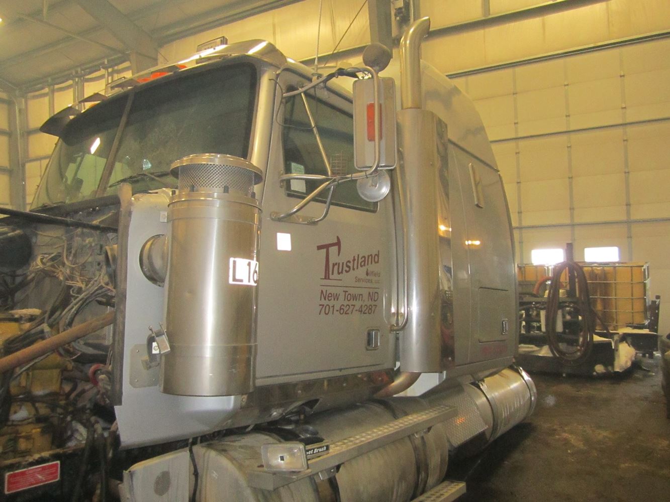 Used 1997 Western Star 4964EX Cab for sale Winger Minnesota United