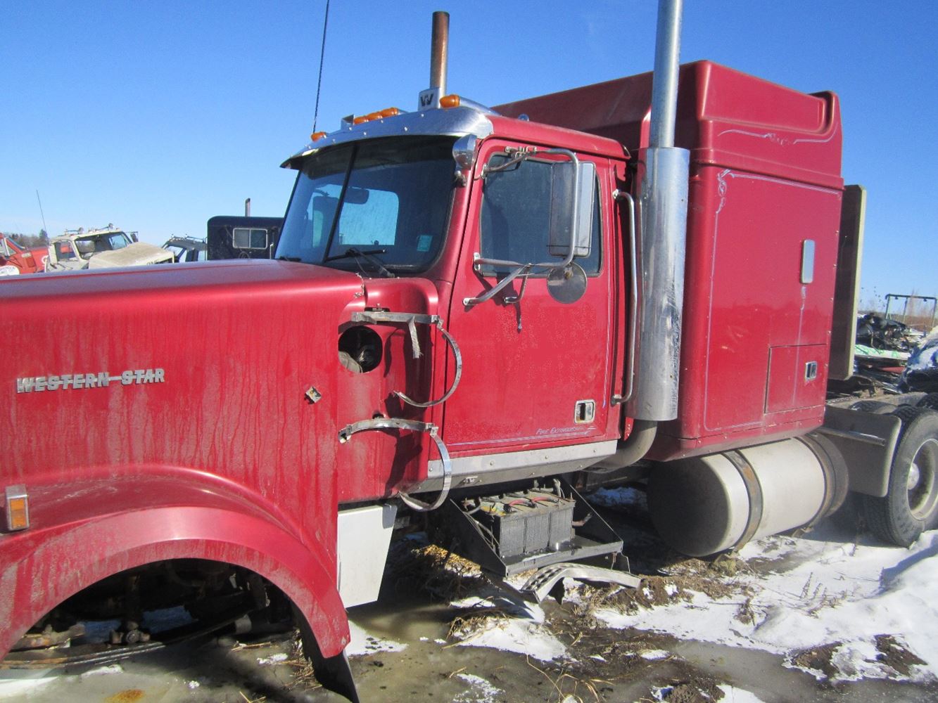 Used 1998 Western Star 4964 Cab for sale Winger Minnesota United