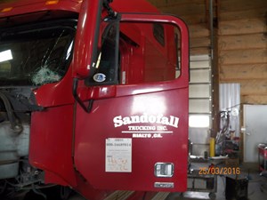 Used 1998 Freightliner CENTURY CLASS Door (Stock #890774-7)) Part Image