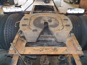 Used 2001 Sliding Holland Fifth Wheel (Stock #G57101-13)) Part Image