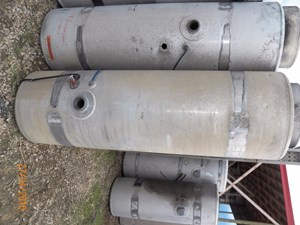 Used Freightliner Fuel Tank (Stock #633)) Part Image