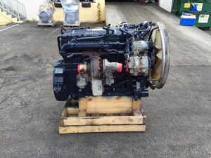 Used 2006 International DT466E Engine Assy (Stock #002970)) Part Image