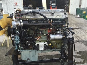 Used 2005 Detroit Series 60 14.0L DDEC V Engine Assy Image