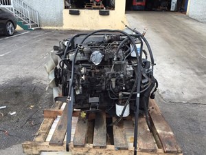 Used 2004 Isuzu 4HE1XS Engine Assy (Stock #002419)) Part Image