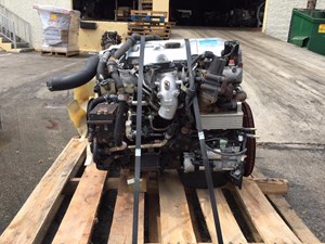 Used Mitsubishi 4M50-3AT8 Engine Assy (Stock #002862)) Part Image