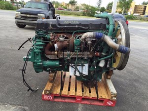 Used Volvo D13 Engine Assy (Stock #002902)) Part Image