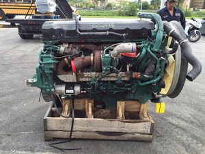 Used Volvo D13 Engine Assy (Stock #002978)) Part Image
