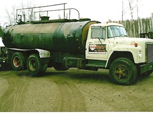 Used 1976 International 1700 LOADSTAR Door (Stock #2512-IHC-21)) Part Image