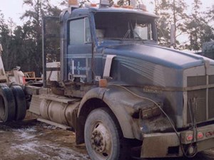 Used 1987 Kenworth T800 Door (Stock #996-KW-12)) Part Image