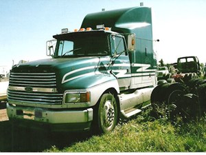 Used 1995 Ford LTL9000 Cab (Stock #2170-FORD-3)) Part Image