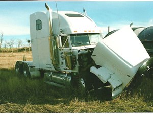 Used 1999 Freightliner CLASSIC Cab (Stock #1776-FRTLR-7)) Part Image