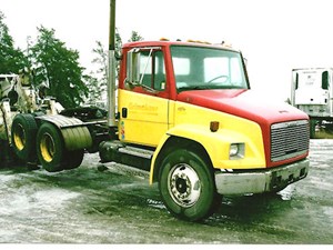 Used 1999 Freightliner FL80 Cab (Stock #2347-FRTLR-9)) Part Image