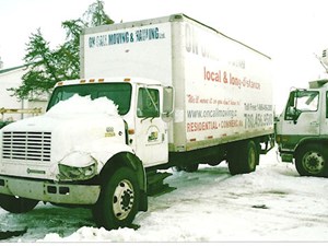 Used 2000 International 4700 Hood (Stock #2233-IHC-18)) Part Image