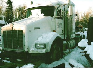 Used 2000 Kenworth T800 Sleeper Image