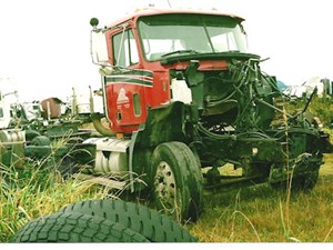 Used 2000 Mack CH613 Door (Stock #1974-MACK-14)) Part Image